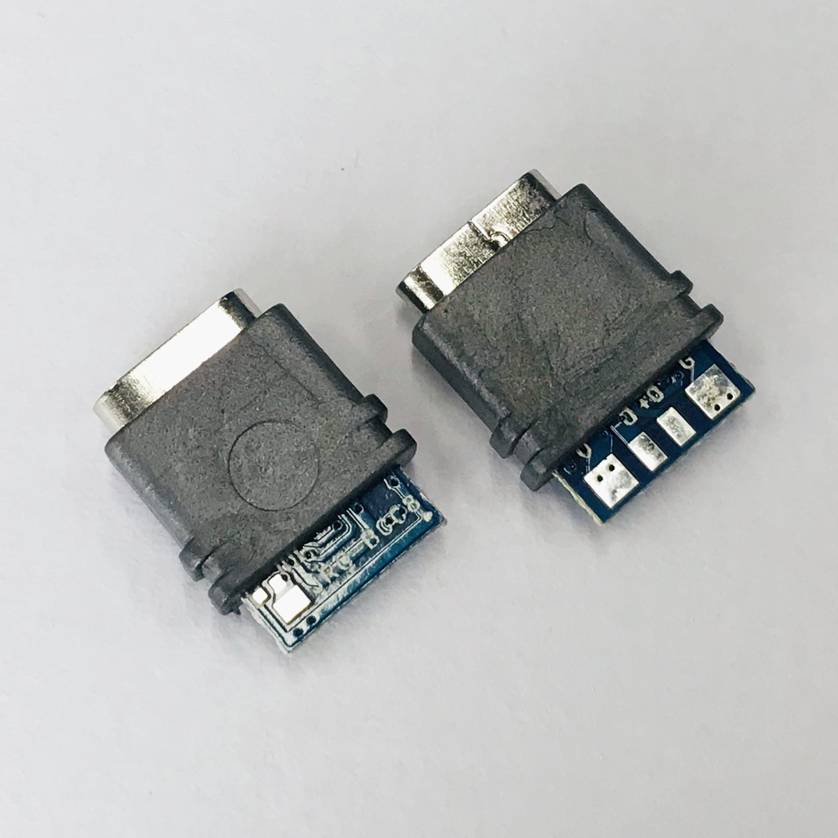 TYPE C 6P防水母座 插板式带板 4P焊点 全塑包胶