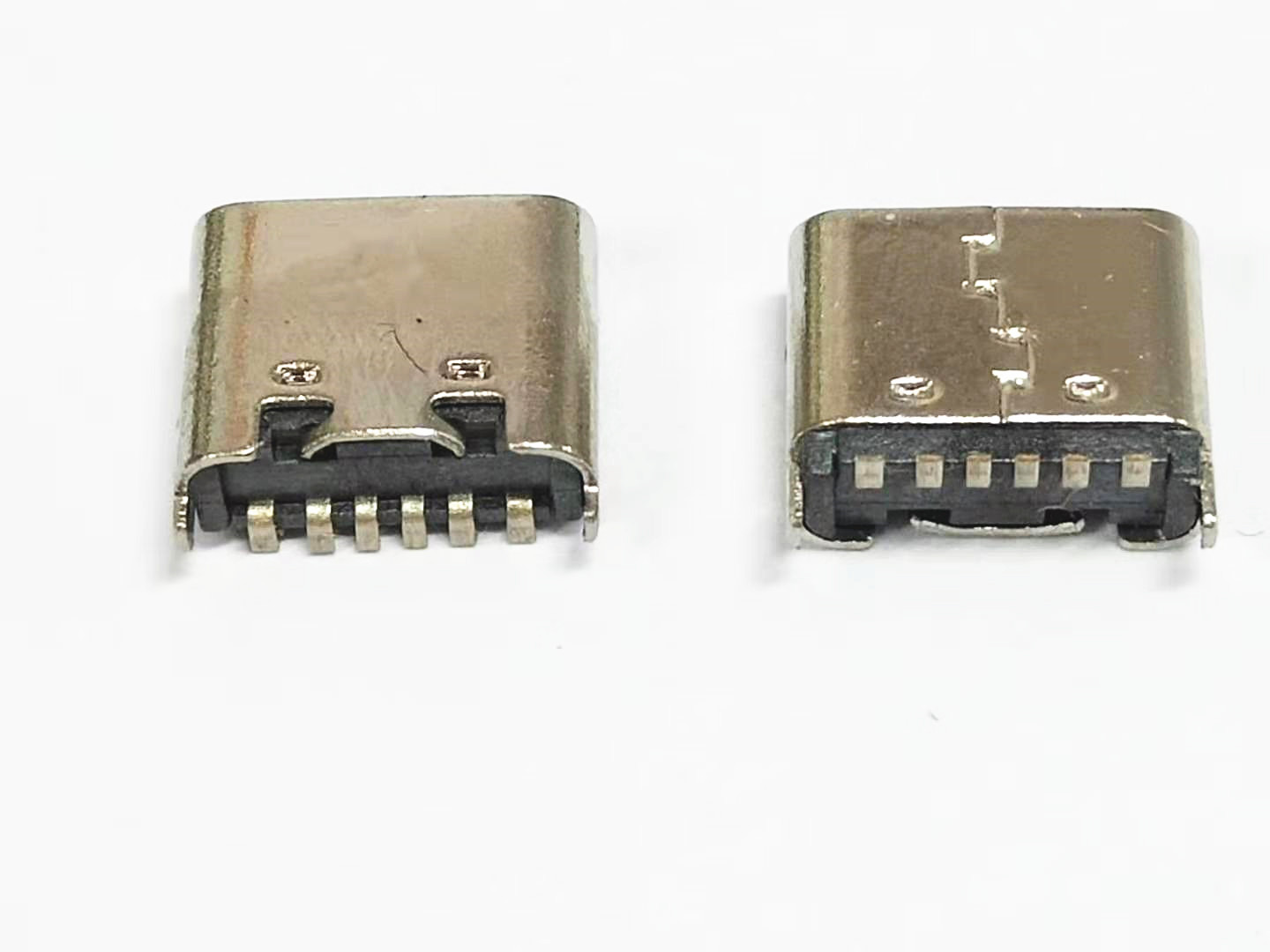 TYPE C 6P母座 短体6.8H 两脚插板立式贴板 立贴