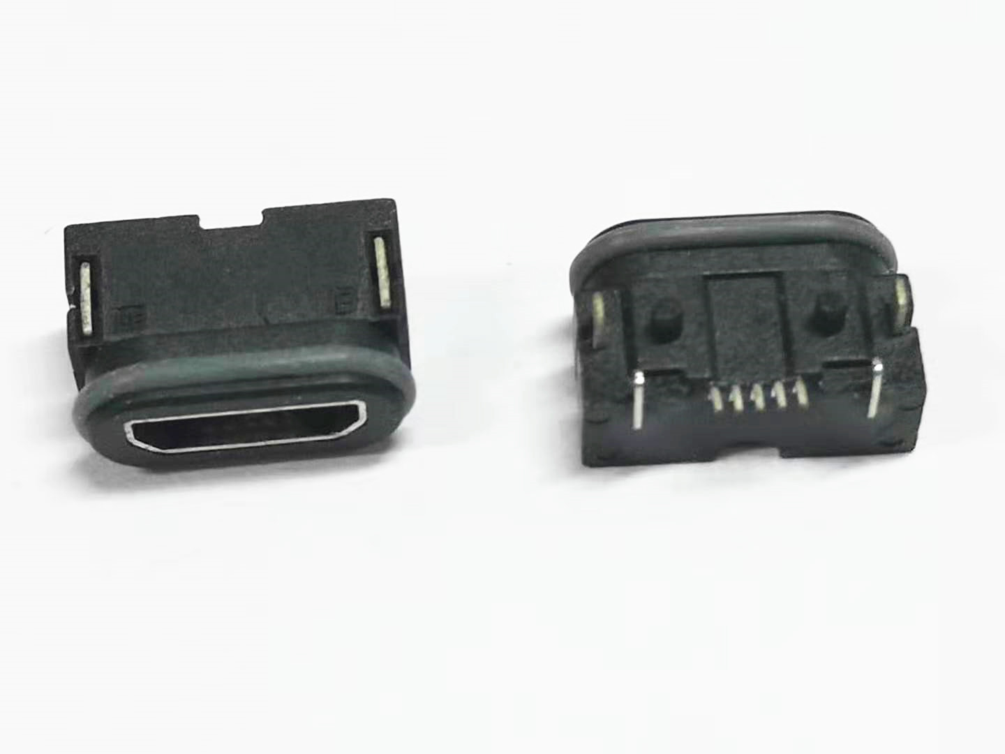 MICRO USB 5P母座 板上四脚插板 贴片有柱 带防水圈