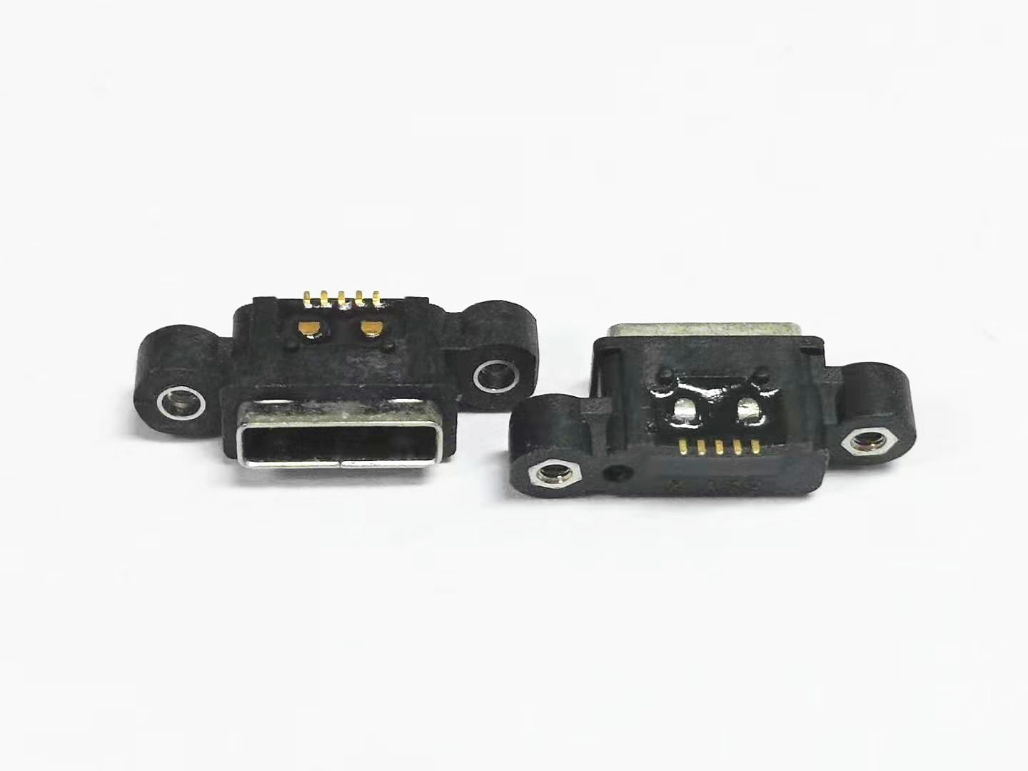 MICRO USB 5P防水母座 卧式SMT 翅膀带螺母 有柱